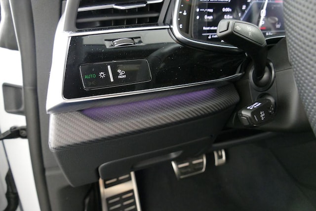 2026 Audi SQ8 Prestige - Photo 14