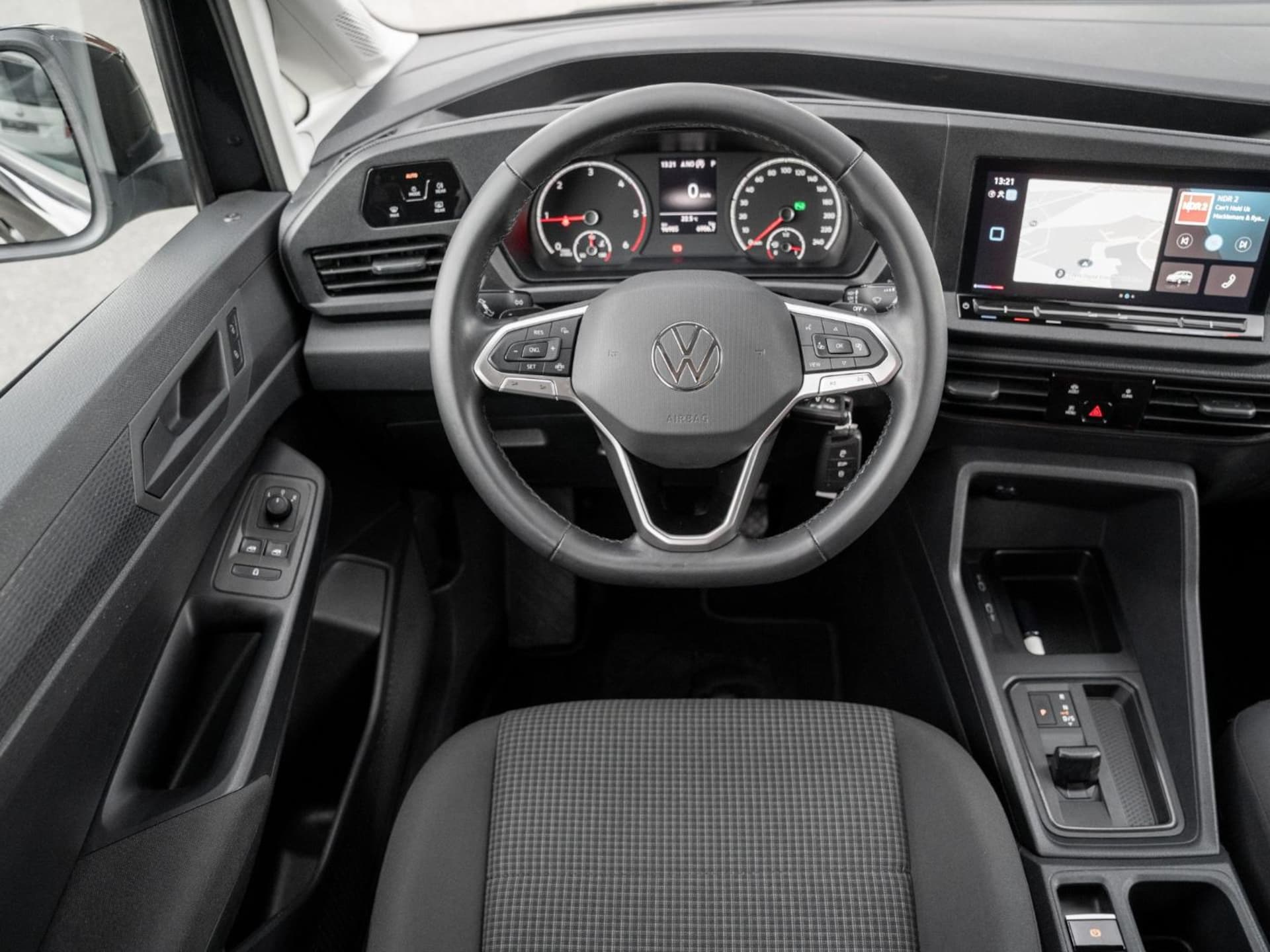 Volkswagen Caddy Maxi Basis-Modell