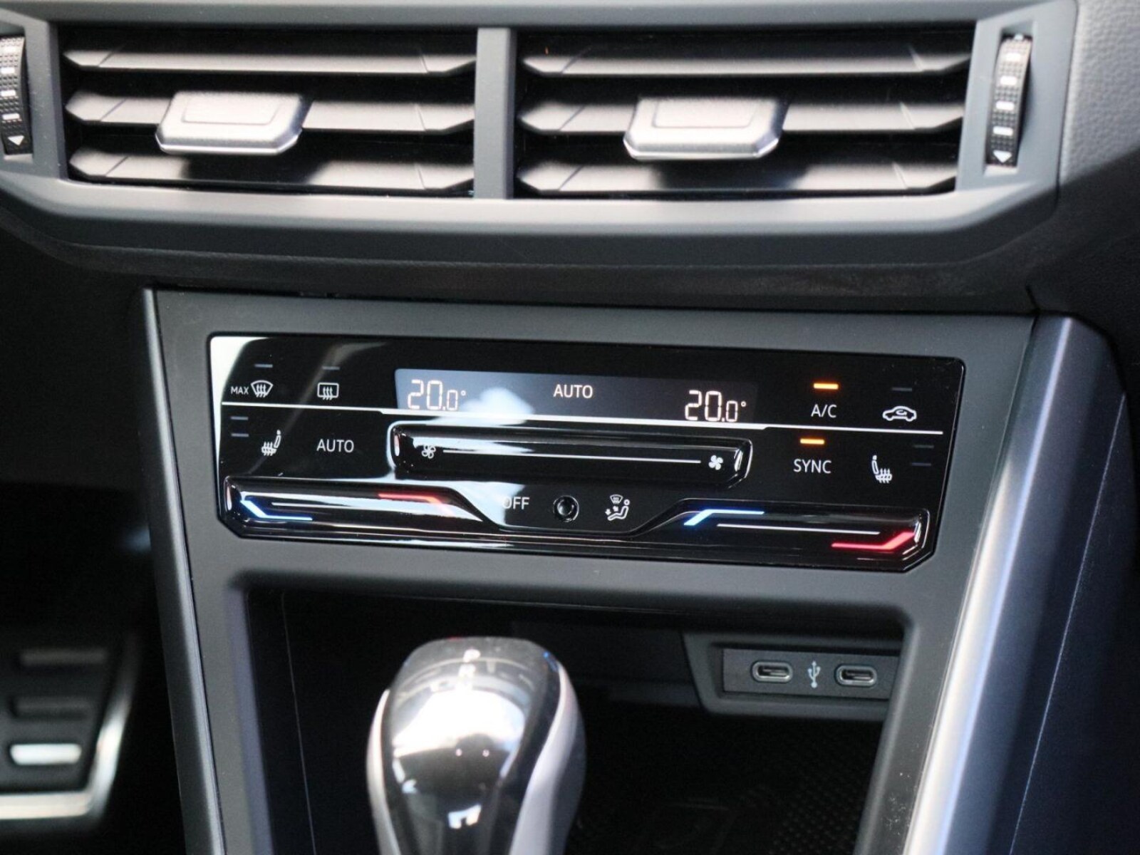 Volkswagen Polo – Bild 10