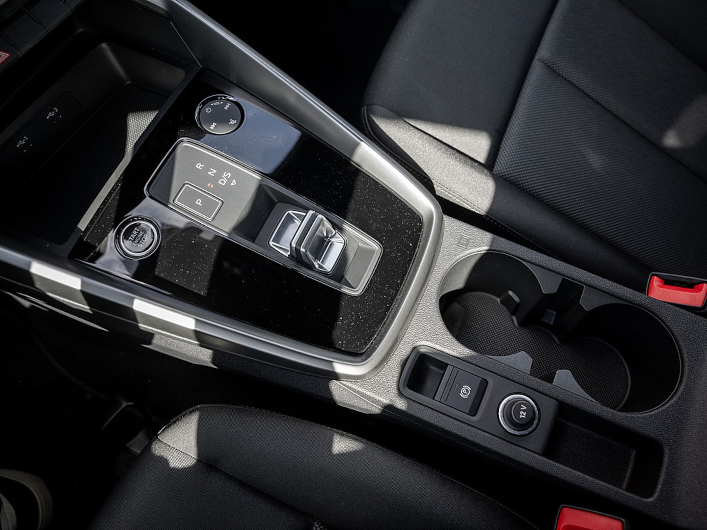 Bild über Audi A3 Sportback TFSI e 40 TFSI e S tronic - für weitere Informationen kontaktieren Sie den Audi Partner