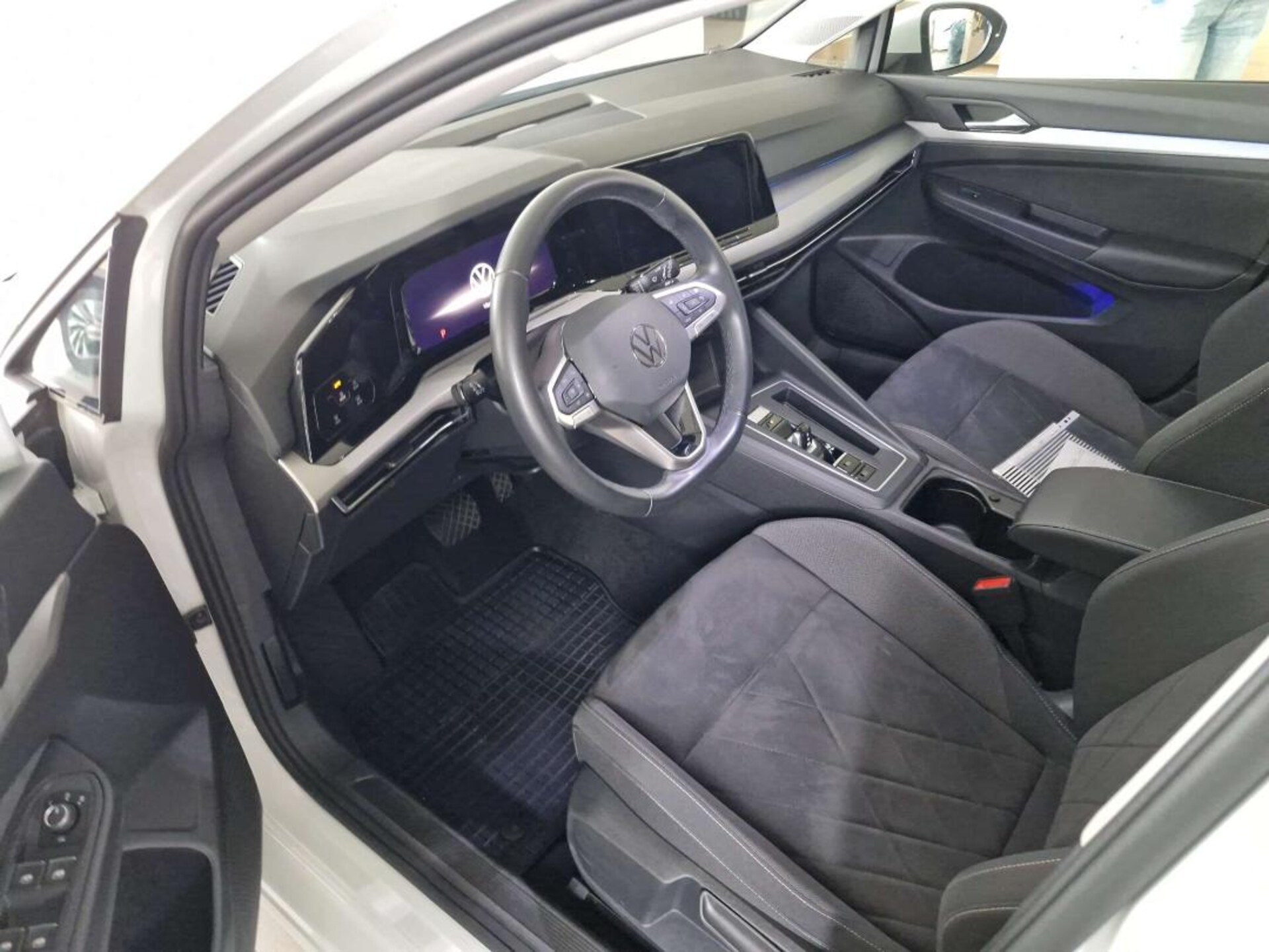 Volkswagen Golf Variant Life