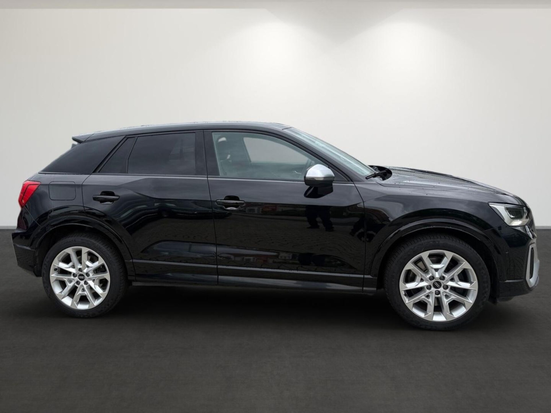 Audi SQ2