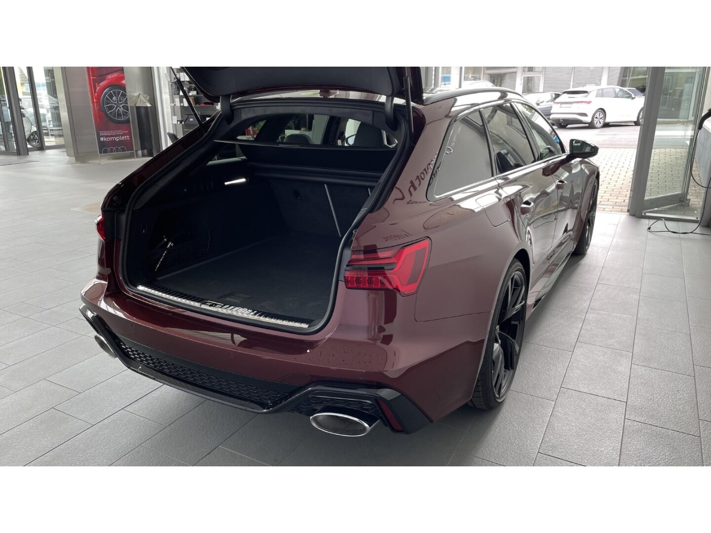 Image about Audi RS 6 Avant TFSI quattro tiptronic
