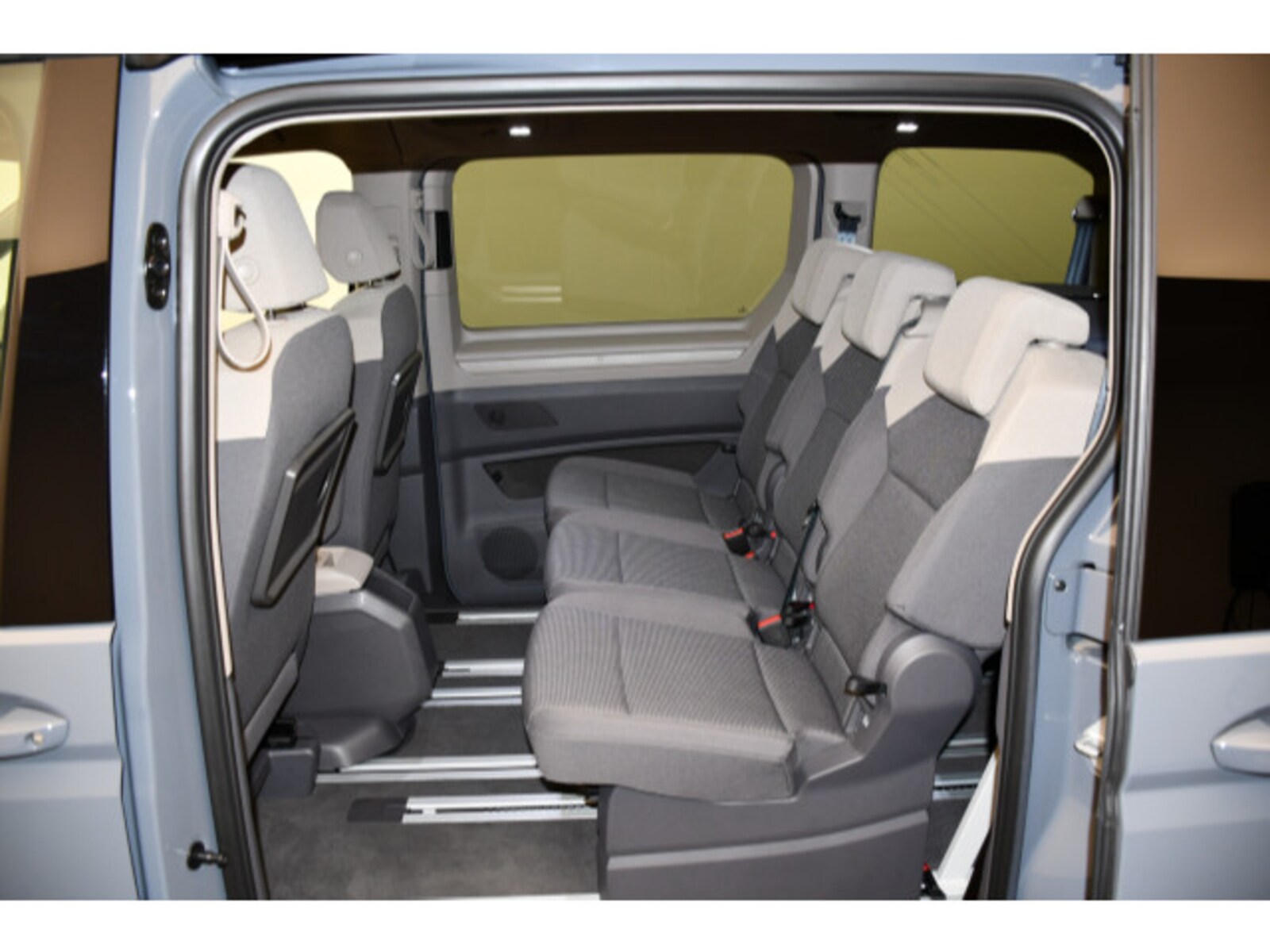 Volkswagen Multivan – Bild 10