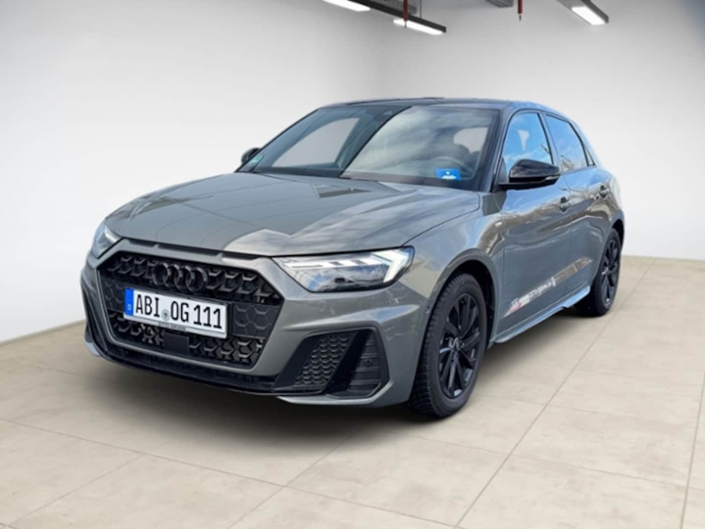 Bild über Audi A1 Sportback S line 30 TFSI S tronic - für weitere Informationen kontaktieren Sie den Audi Partner