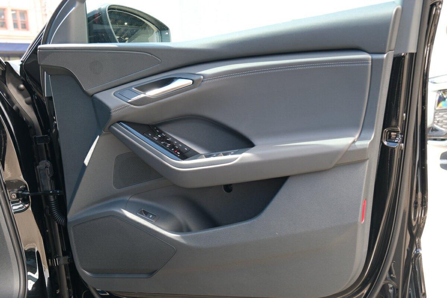 Image about Audi Q6 Sportback e-tron e-tron