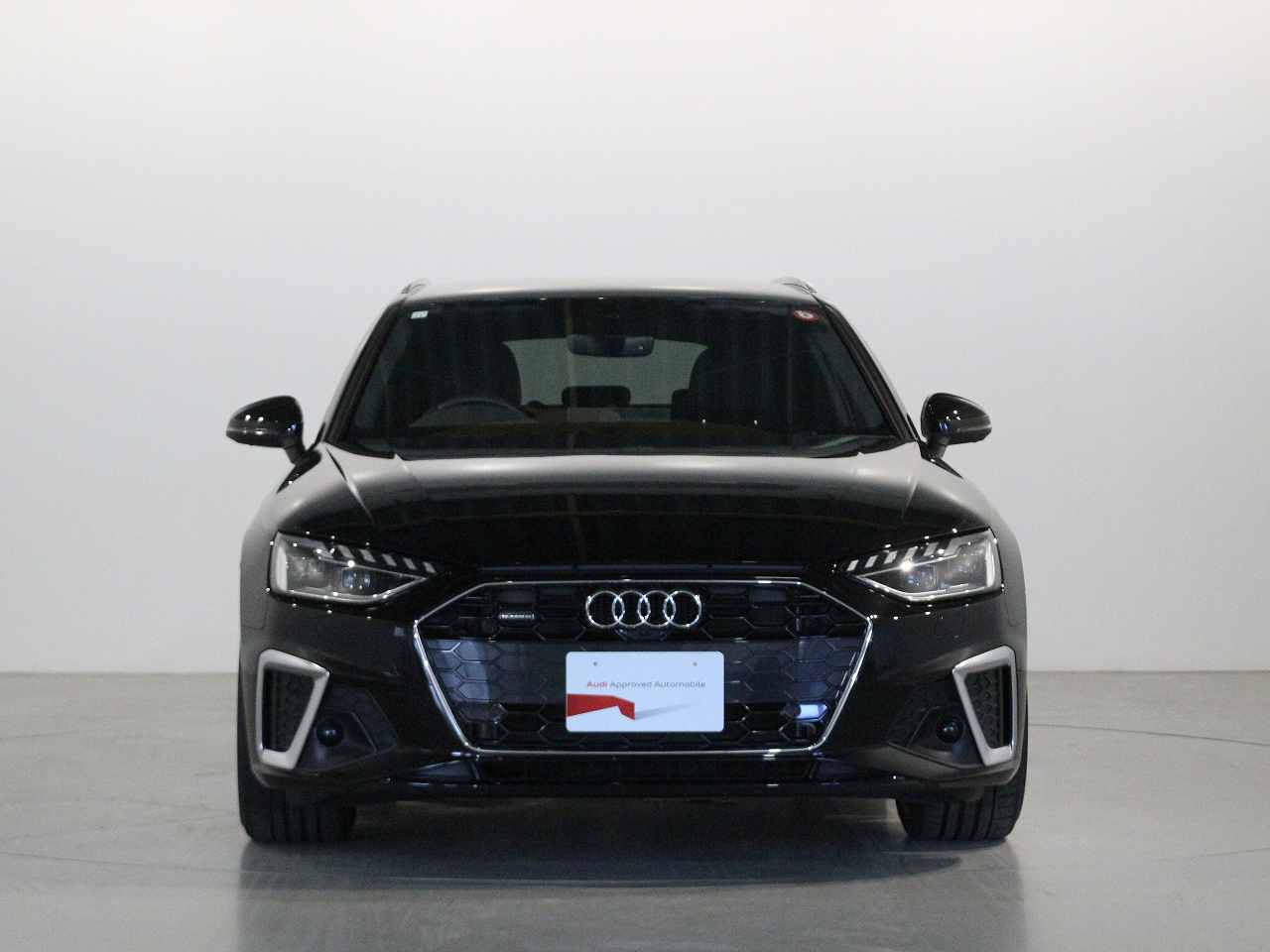 Image about Audi A4 Avant 40 TDI quattro S line