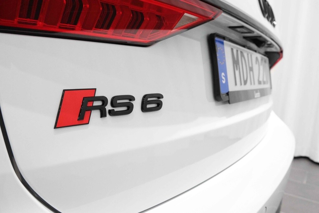 Bild som visar&nbsp;Audi RS 6 Avant&nbsp;RS 6 Avant performance 630 hk tiptronic - för mer information kontakta din Audi Partner