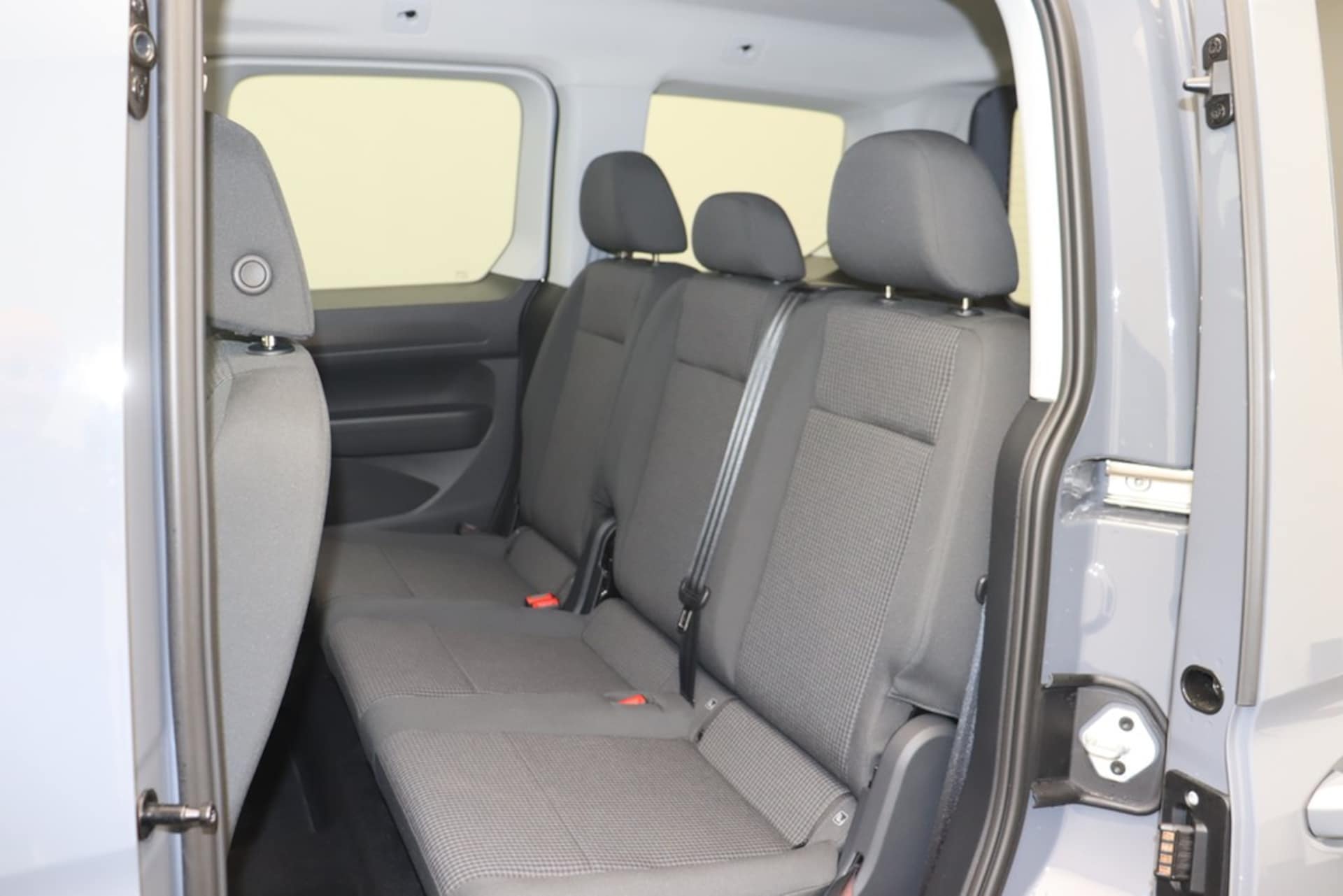 Volkswagen Caddy Basis-Modell