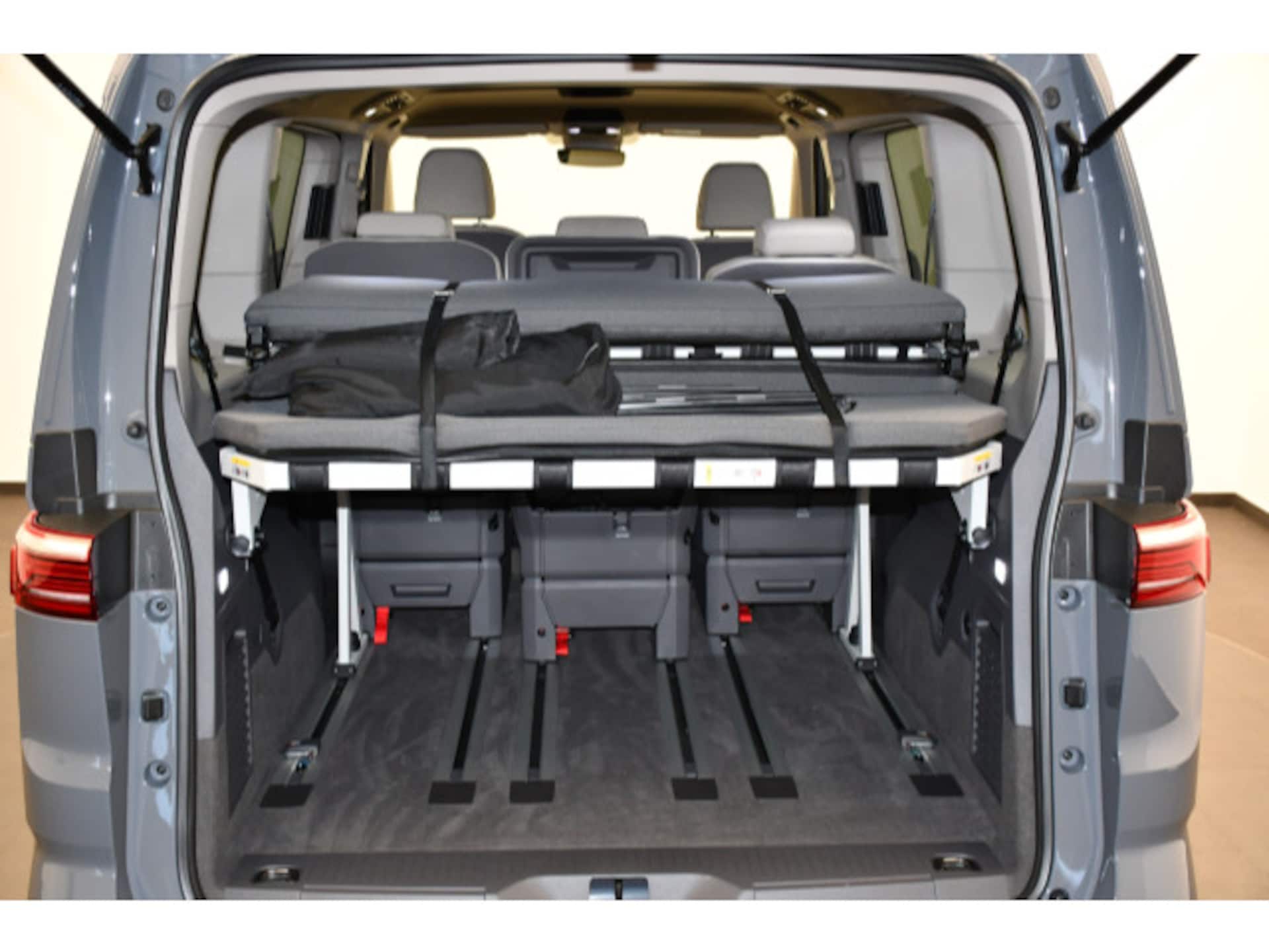 Volkswagen Multivan Basis-Modell