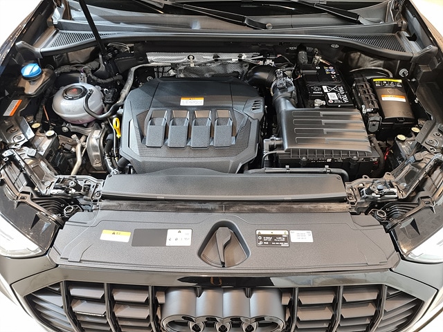 Audi Q3 40 TFSI quattro Premium 137 186 kW hp Tiptronic 7