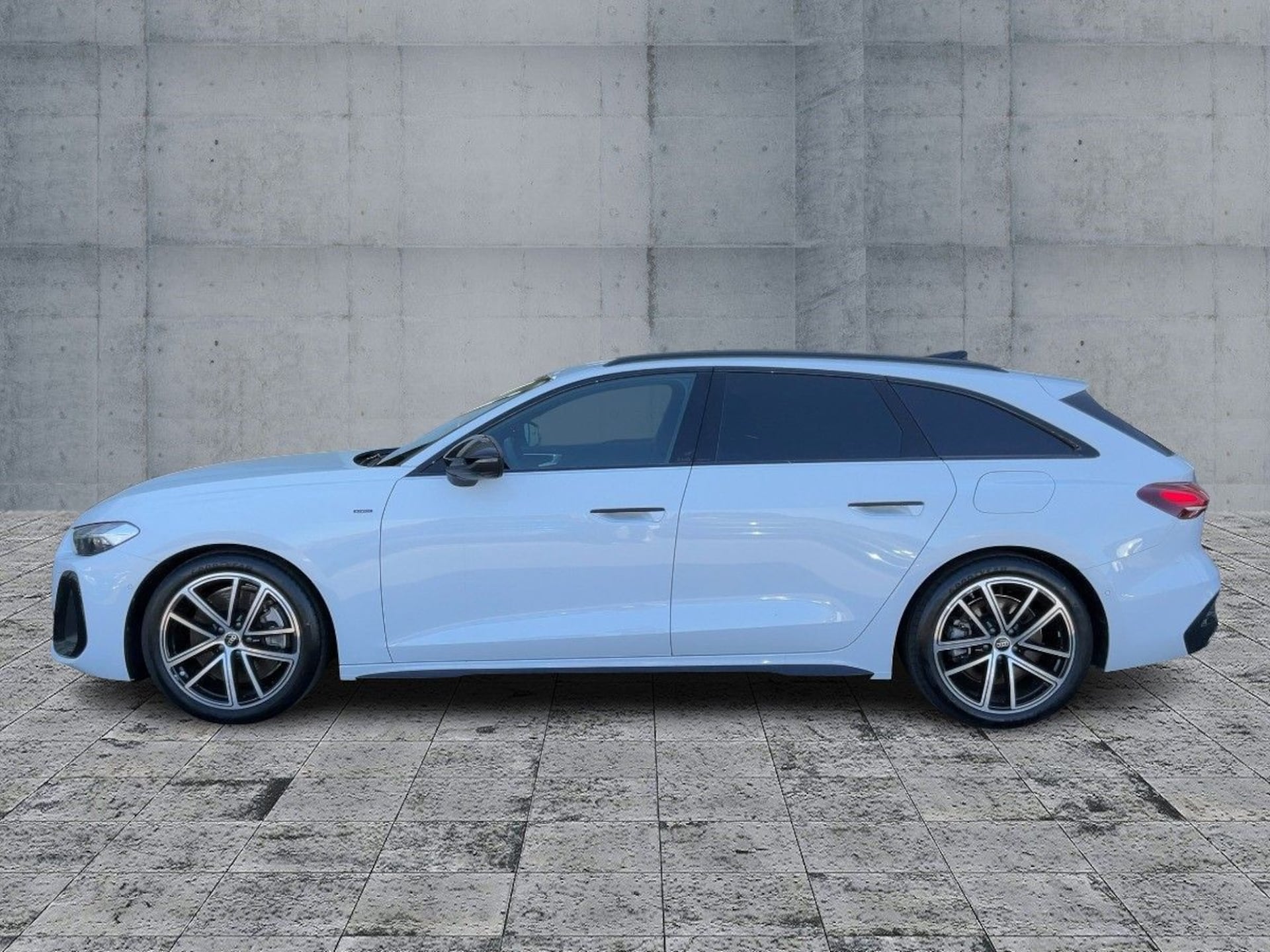 Audi A5 Avant e-hybrid