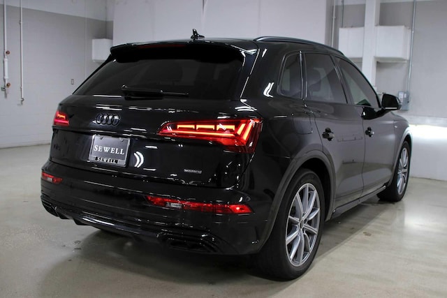 2024 Audi Q5 TFSI e
