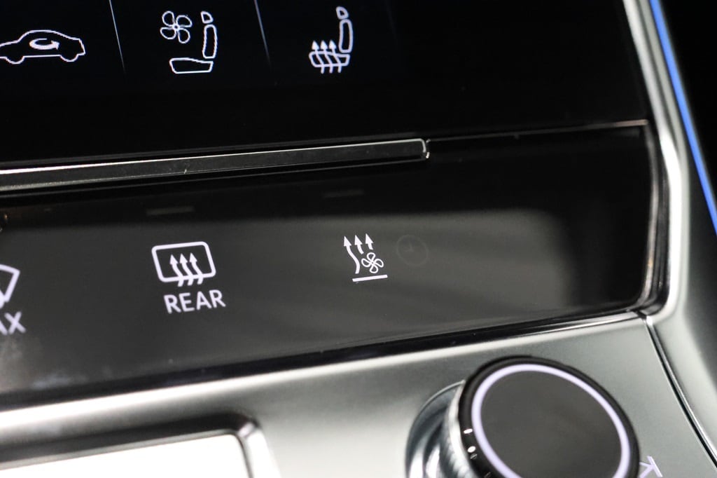 Bild som visar Audi RS 6 Avant RS 6 Avant performance 630 hk tiptronic - för mer information kontakta din Audi Partner