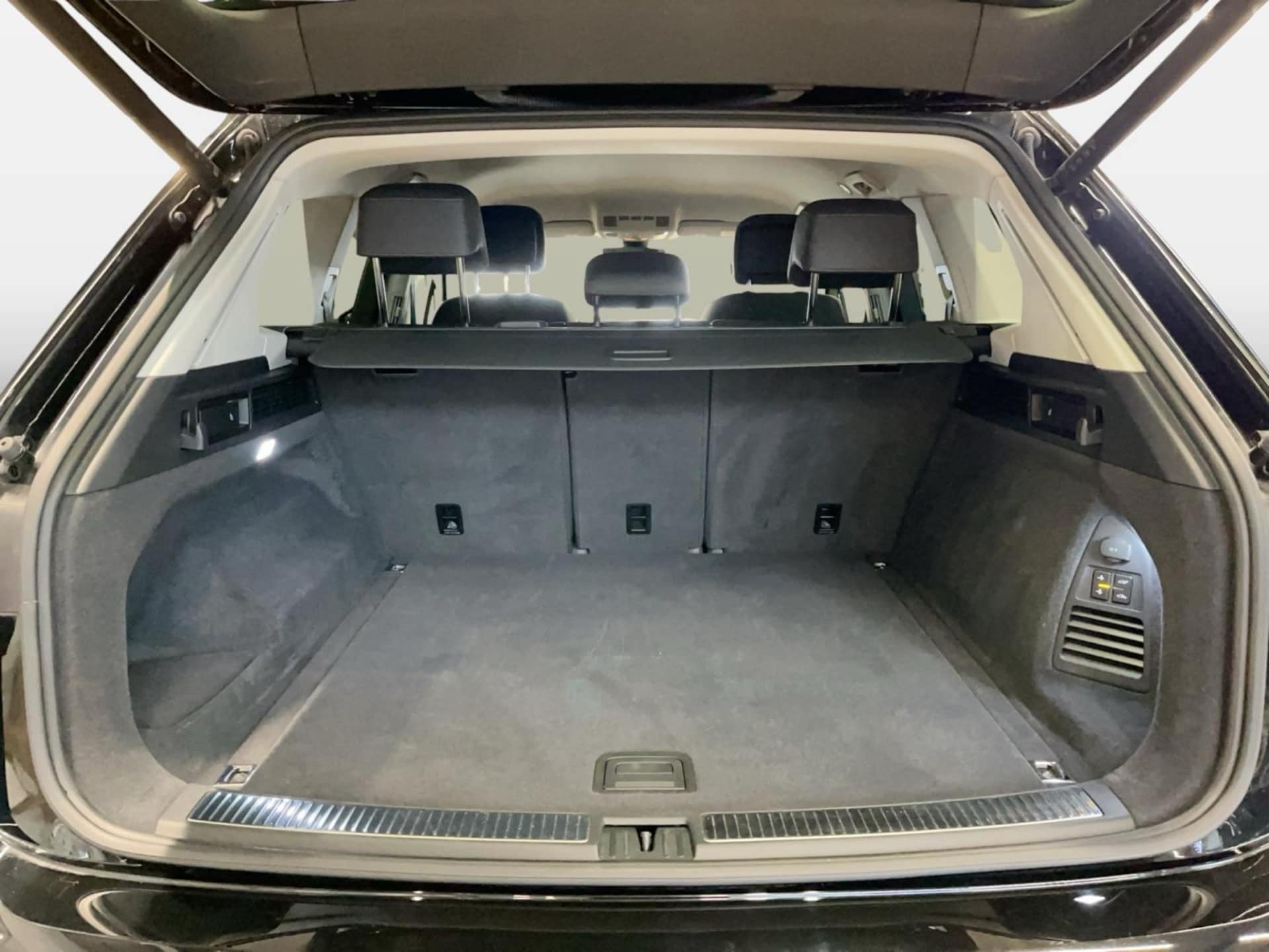 Volkswagen Touareg Elegance
