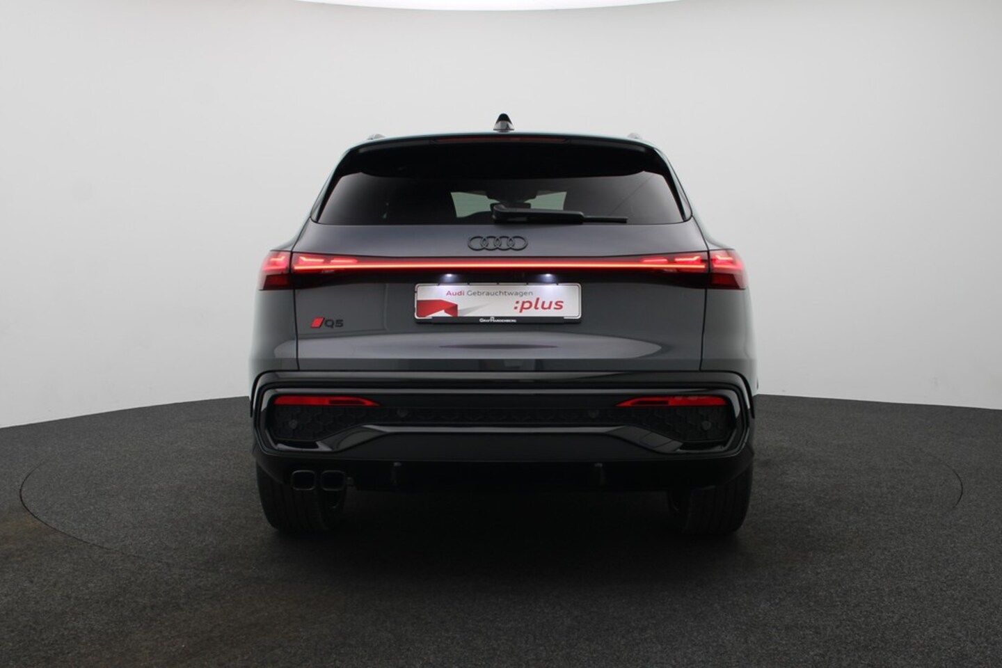 Bild über Audi Q5 SUV TDI quattro 150 kW S tronic - für weitere Informationen kontaktieren Sie den Audi Partner