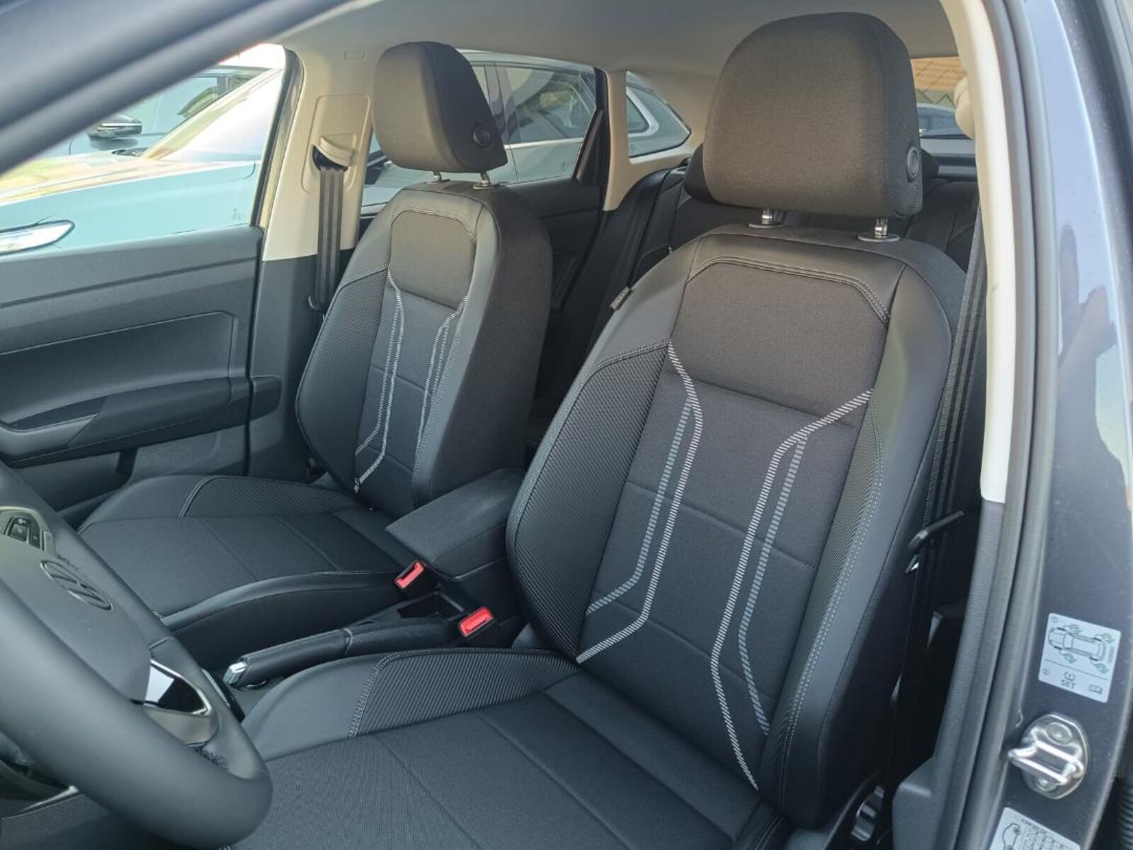Volkswagen Taigo – Bild 10