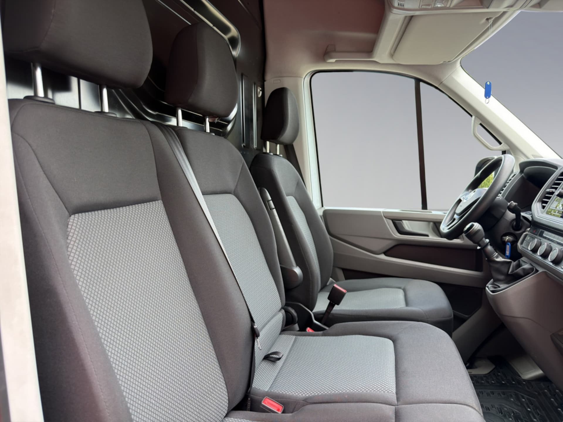Volkswagen Crafter Kasten mittlerer Radstand