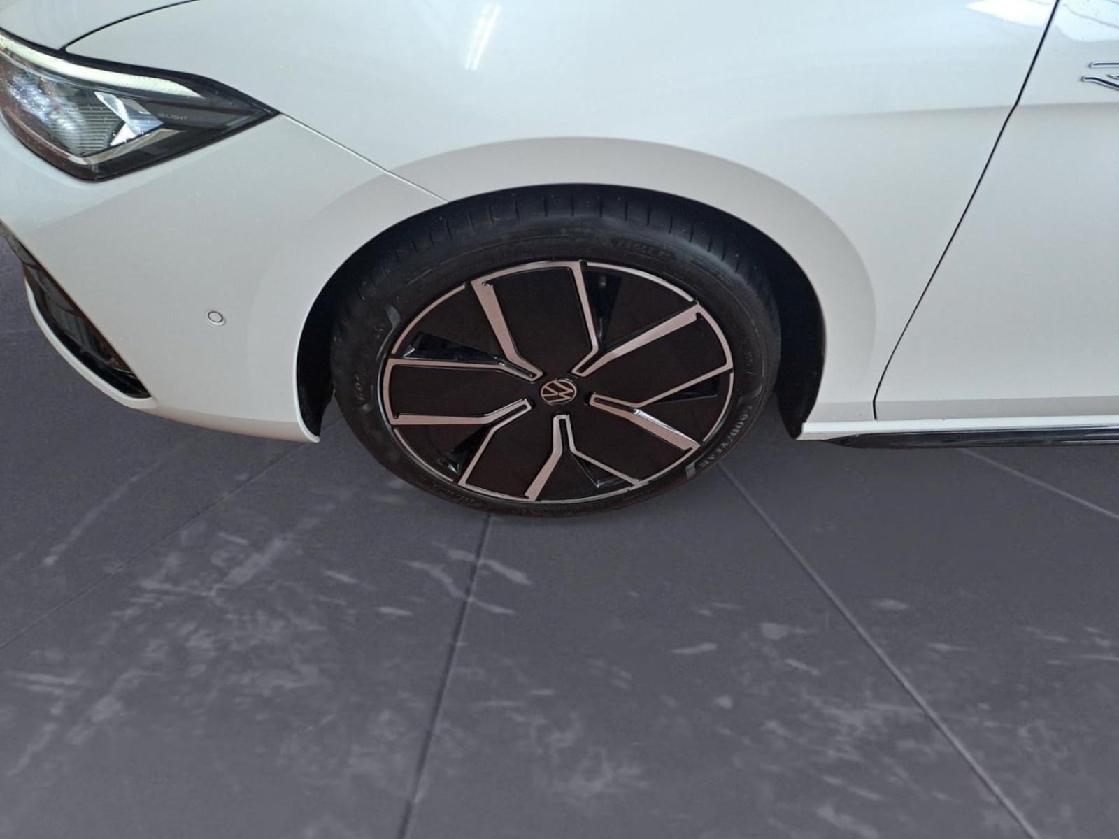 Volkswagen Passat – Bild 7