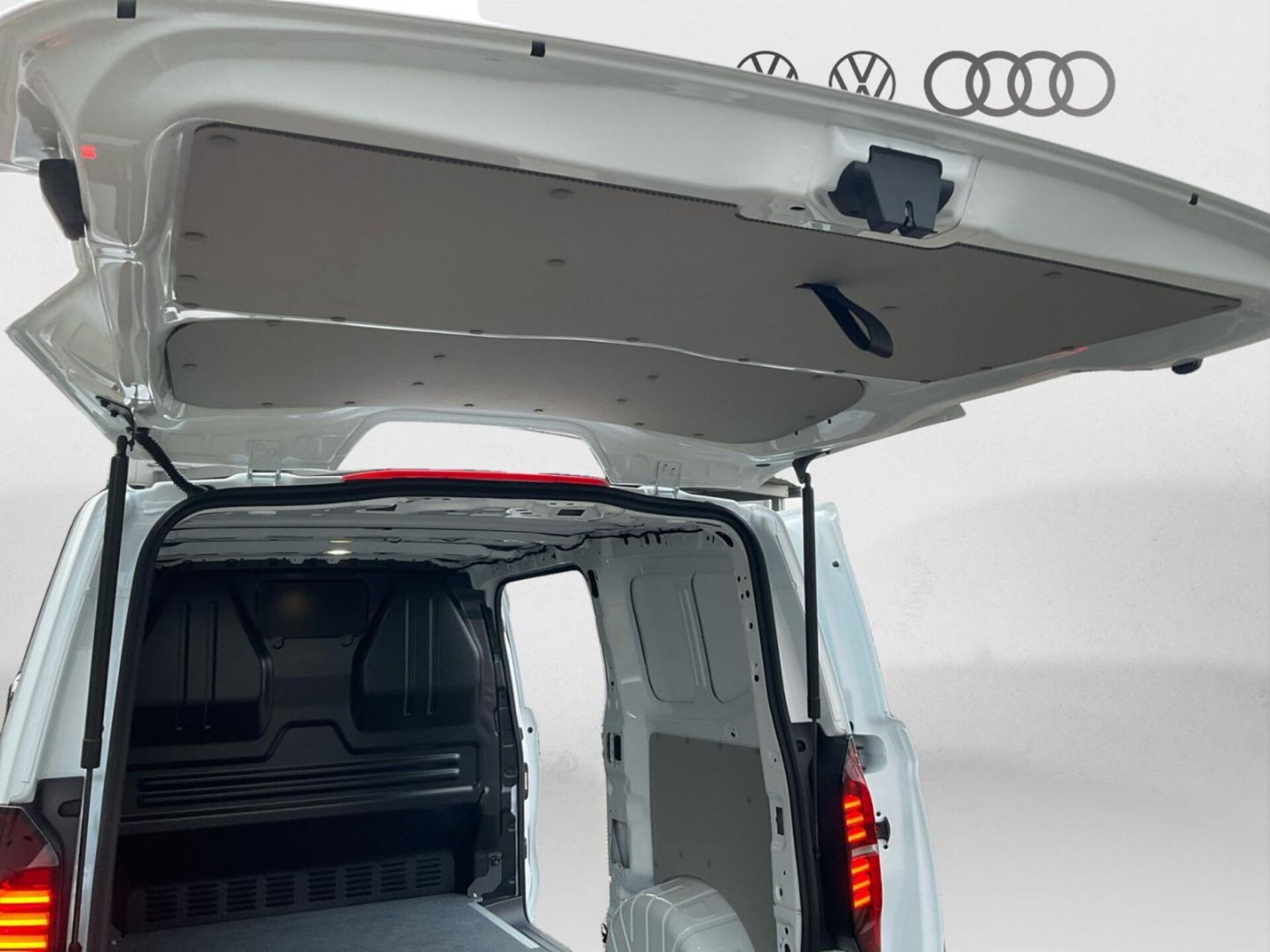 Volkswagen Transporter Kasten kurzer Radstand