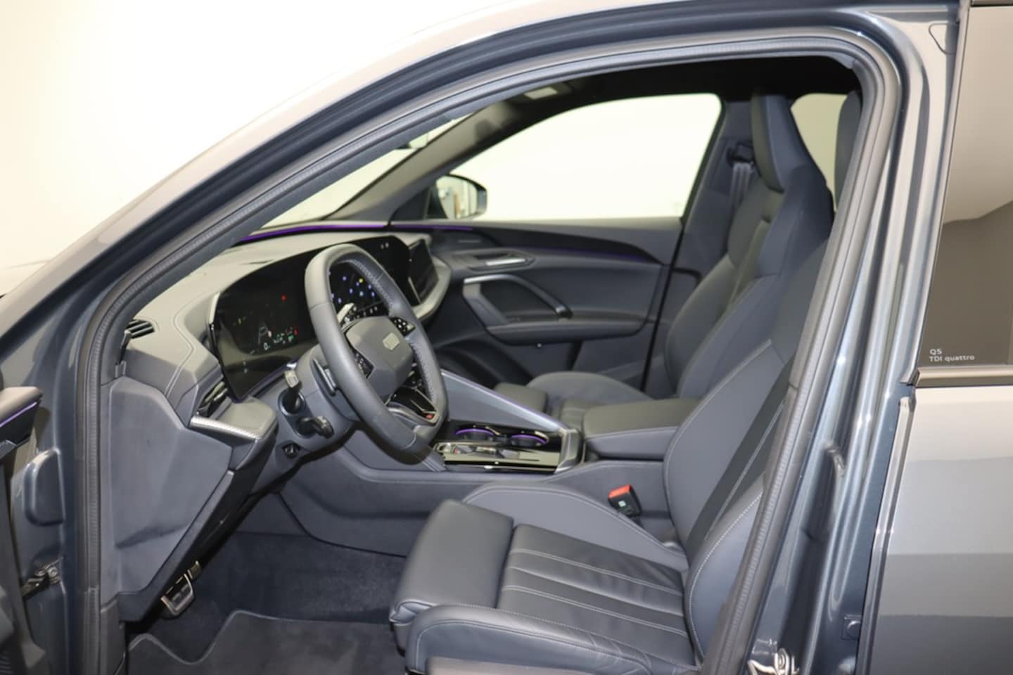 Bild über Audi Q5 SUV TDI quattro 150 kW S tronic - für weitere Informationen kontaktieren Sie den Audi Partner