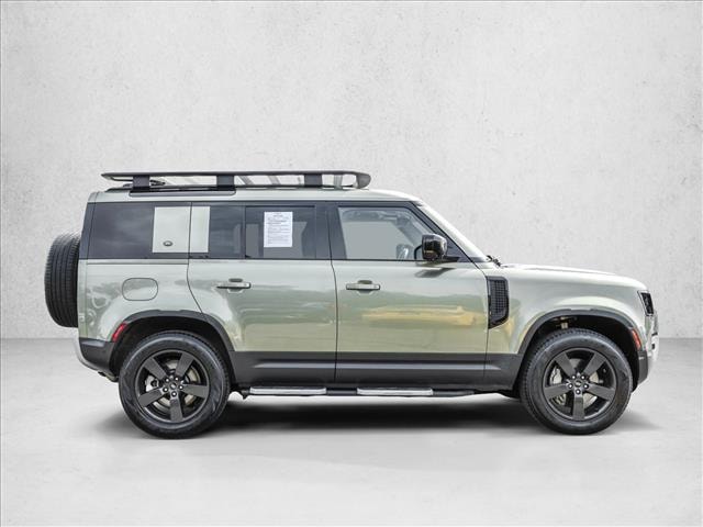 2022 Land Rover Defender