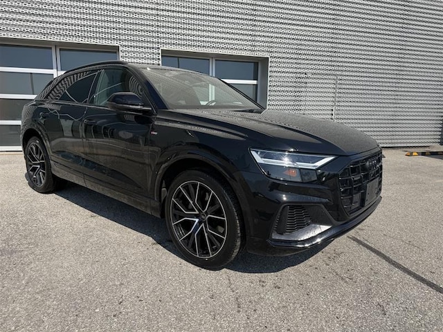 Photo of 2022 Audi Q8 