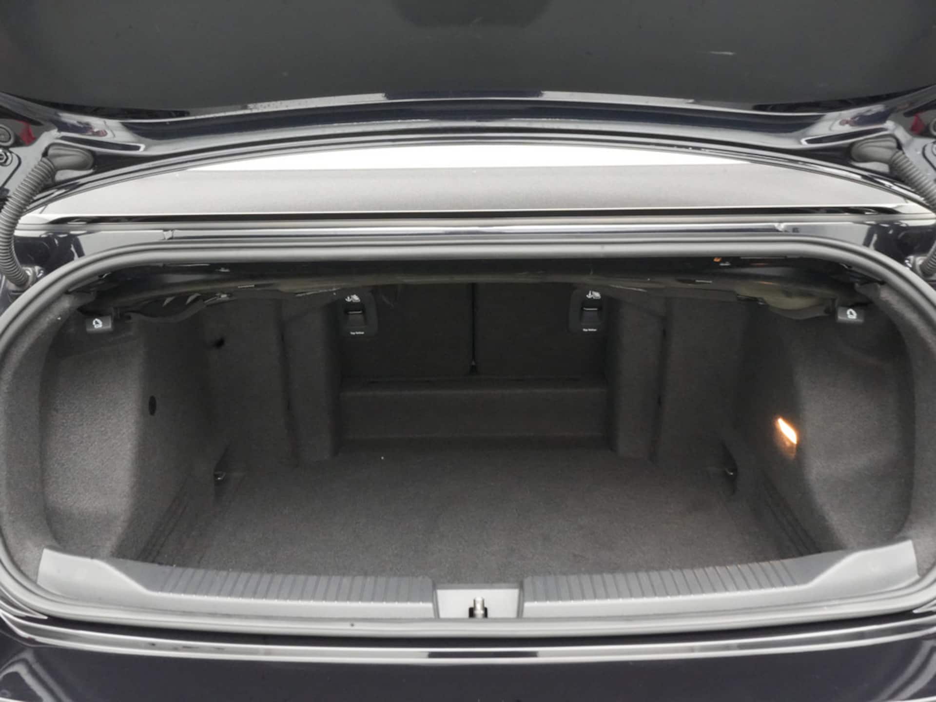 Volkswagen T-Roc Cabriolet Style