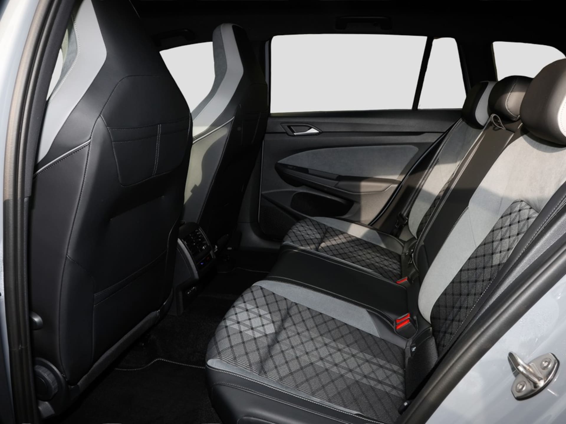 Volkswagen Golf Variant R-Line