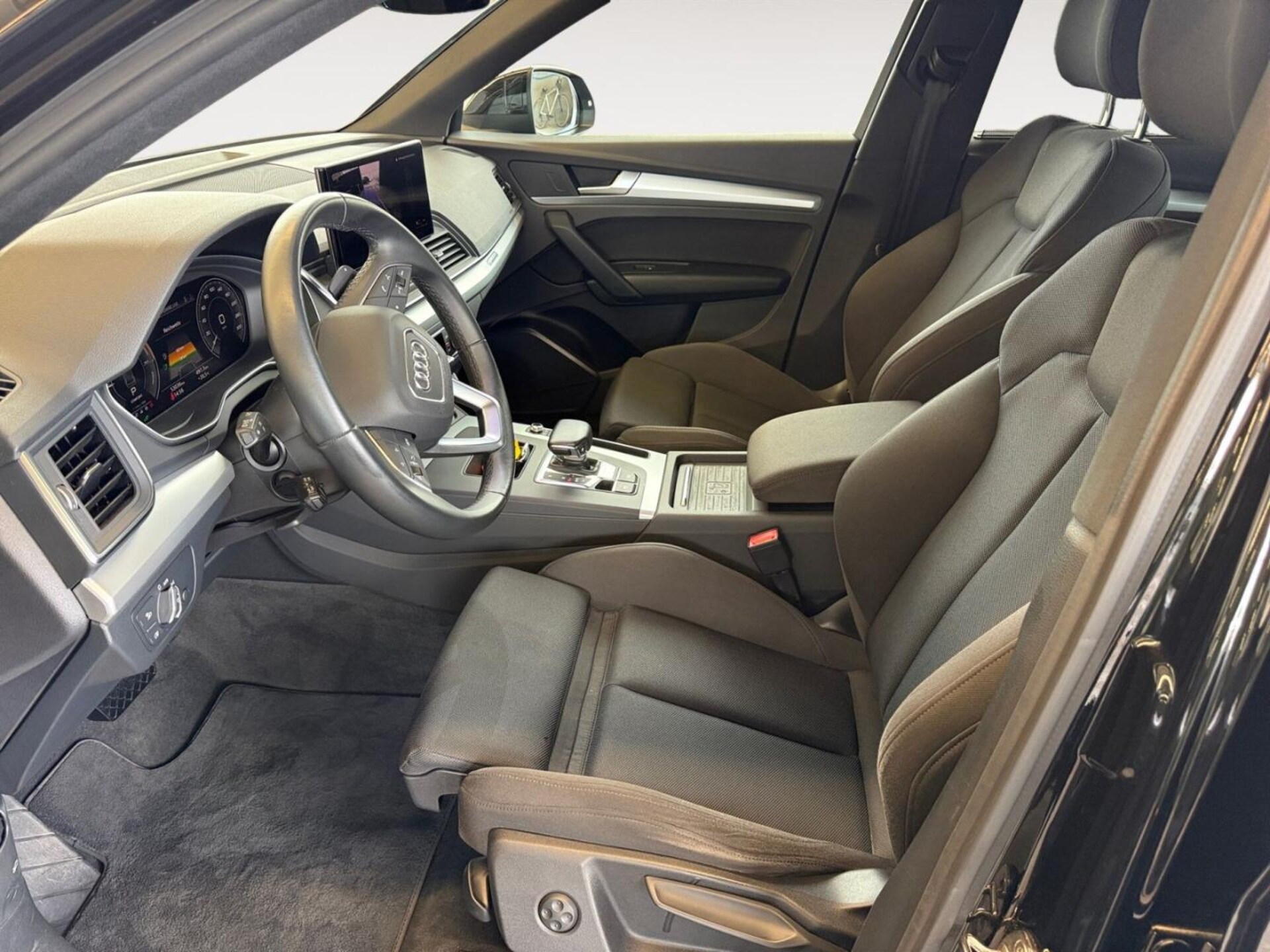 Audi Q5 TFSI e advanced