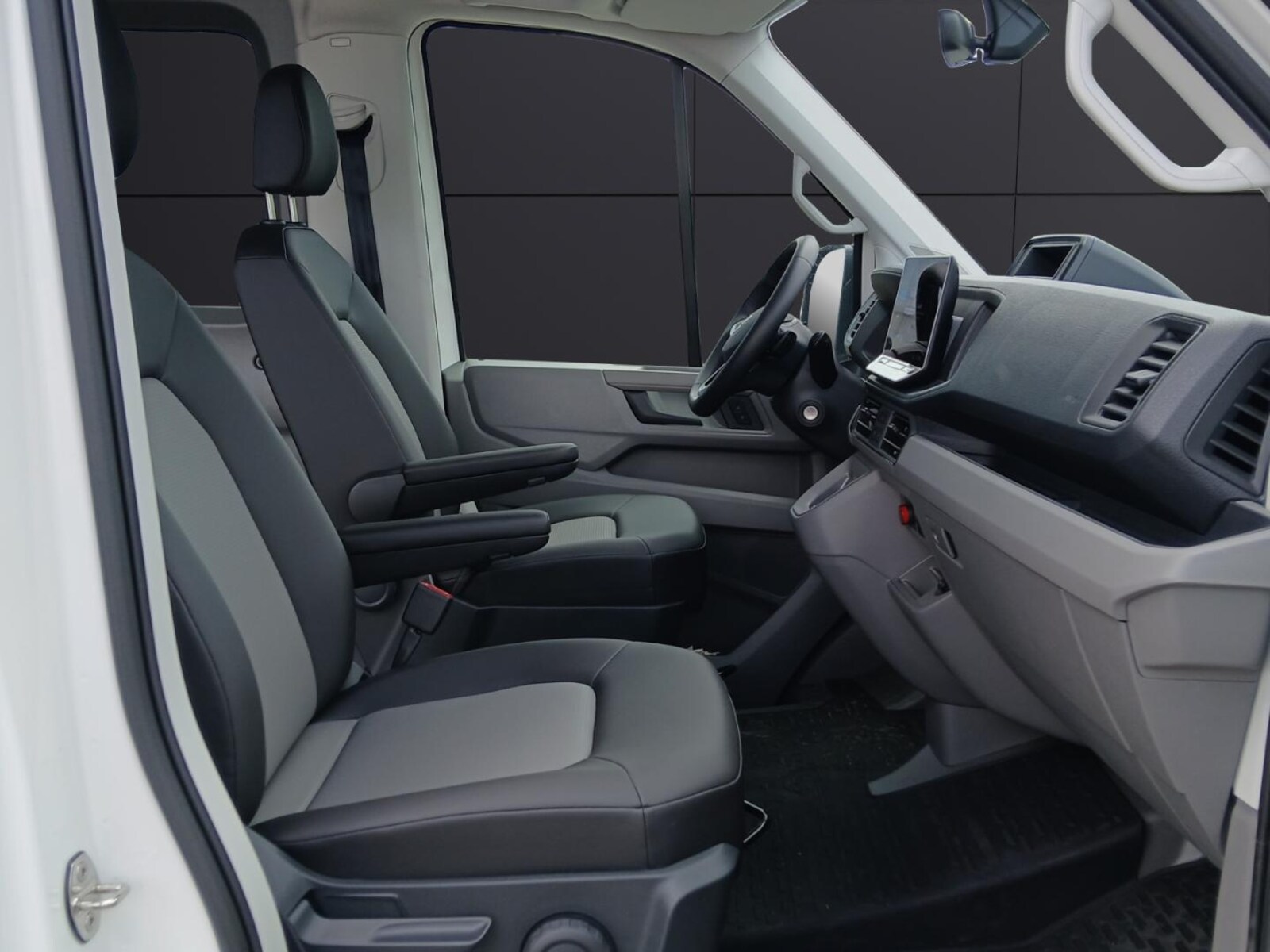 Volkswagen Crafter Kasten mittlerer Radstand – Bild 12