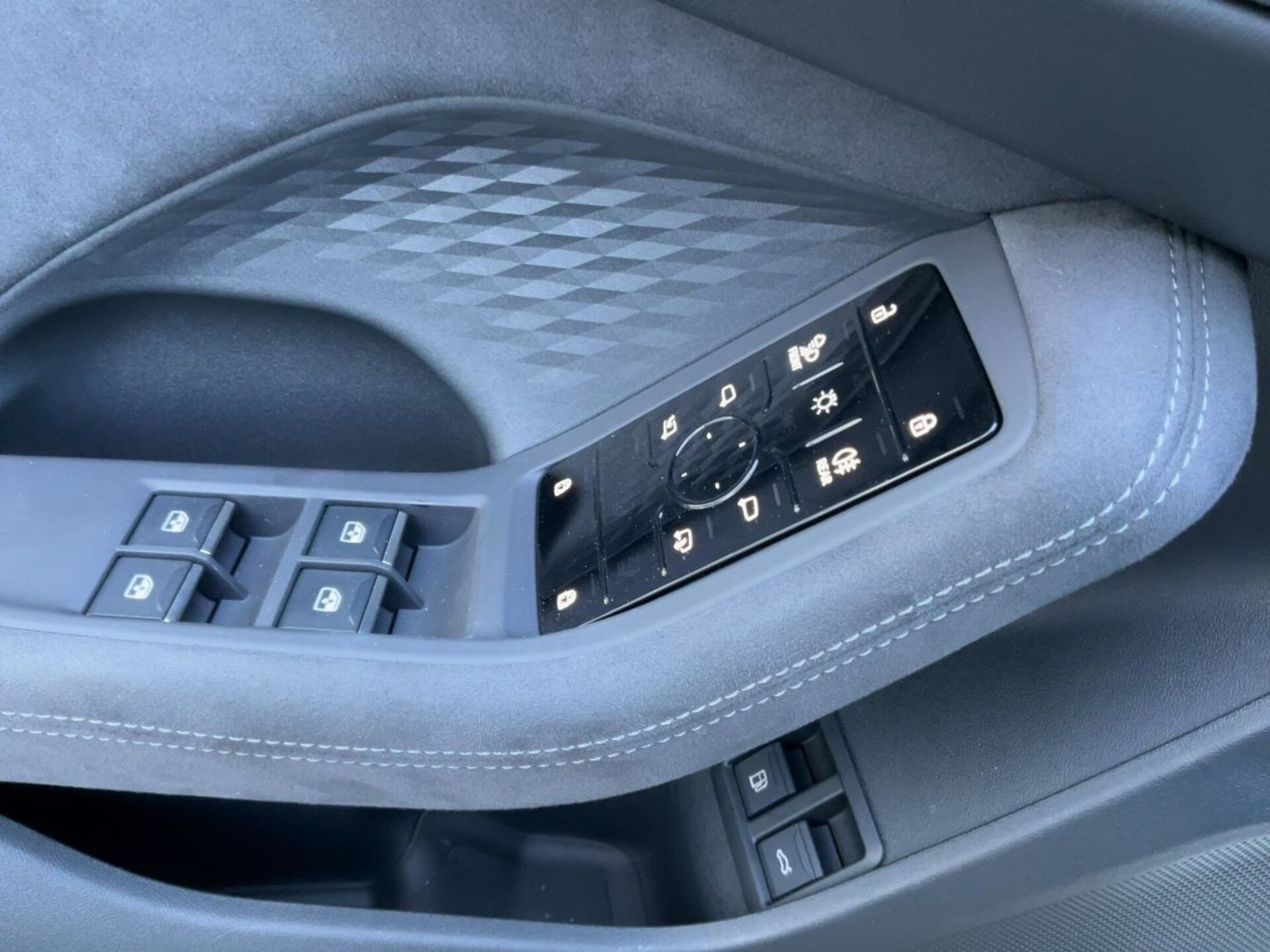 Audi A5 Avant e-hybrid