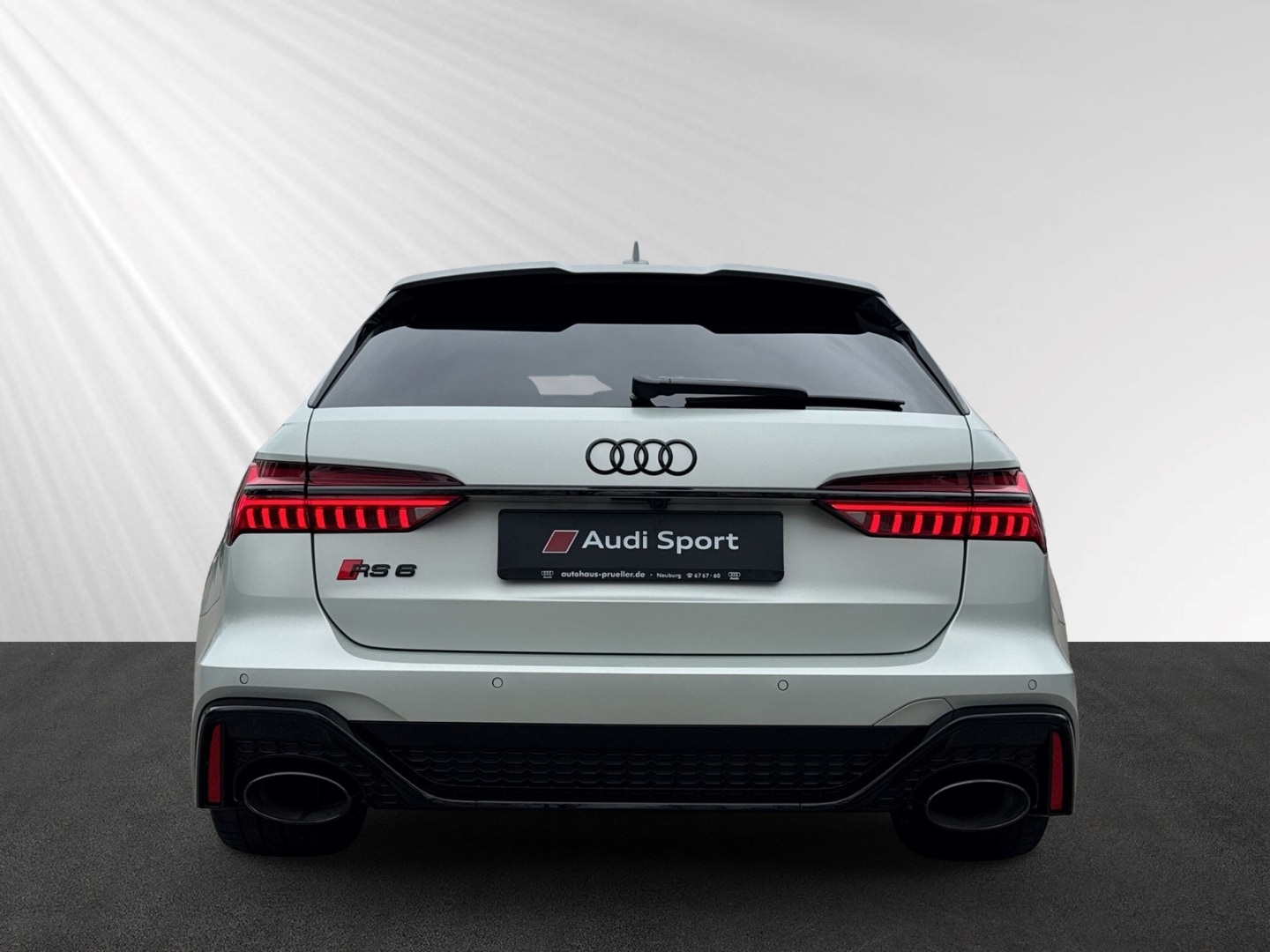 Bild über Audi RS 6 Avant performance quattro tiptronic - für weitere Informationen kontaktieren Sie den Audi Partner