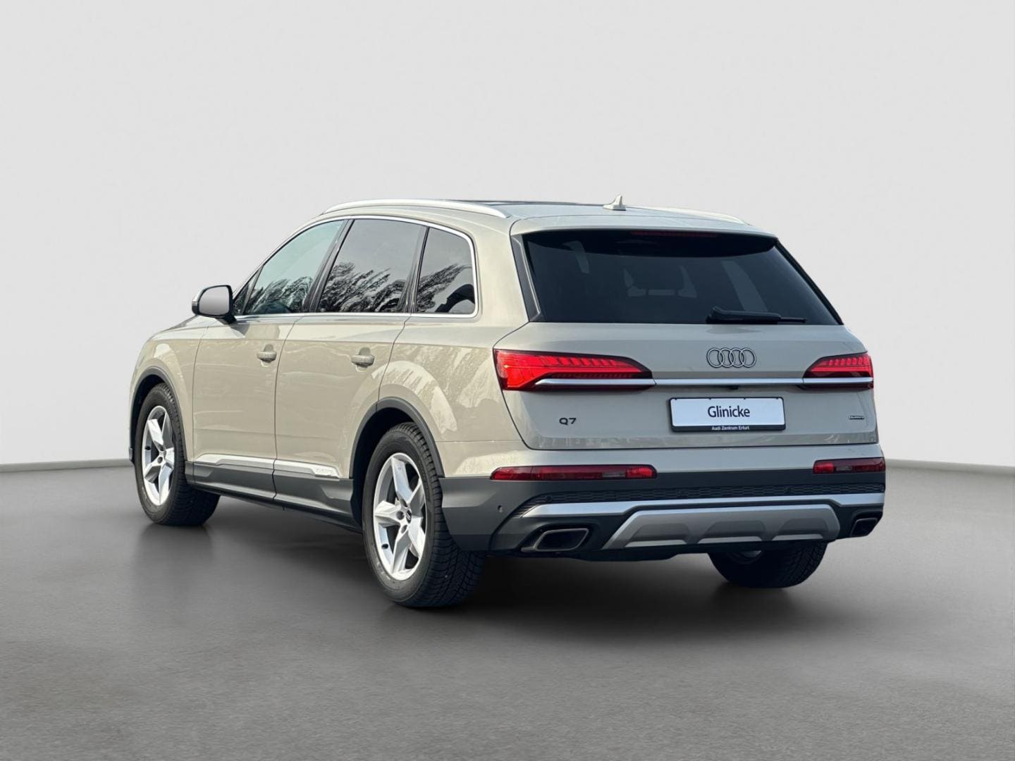 Bild über Audi Q7 SUV 55 TFSI quattro tiptronic - für weitere Informationen kontaktieren Sie den Audi Partner