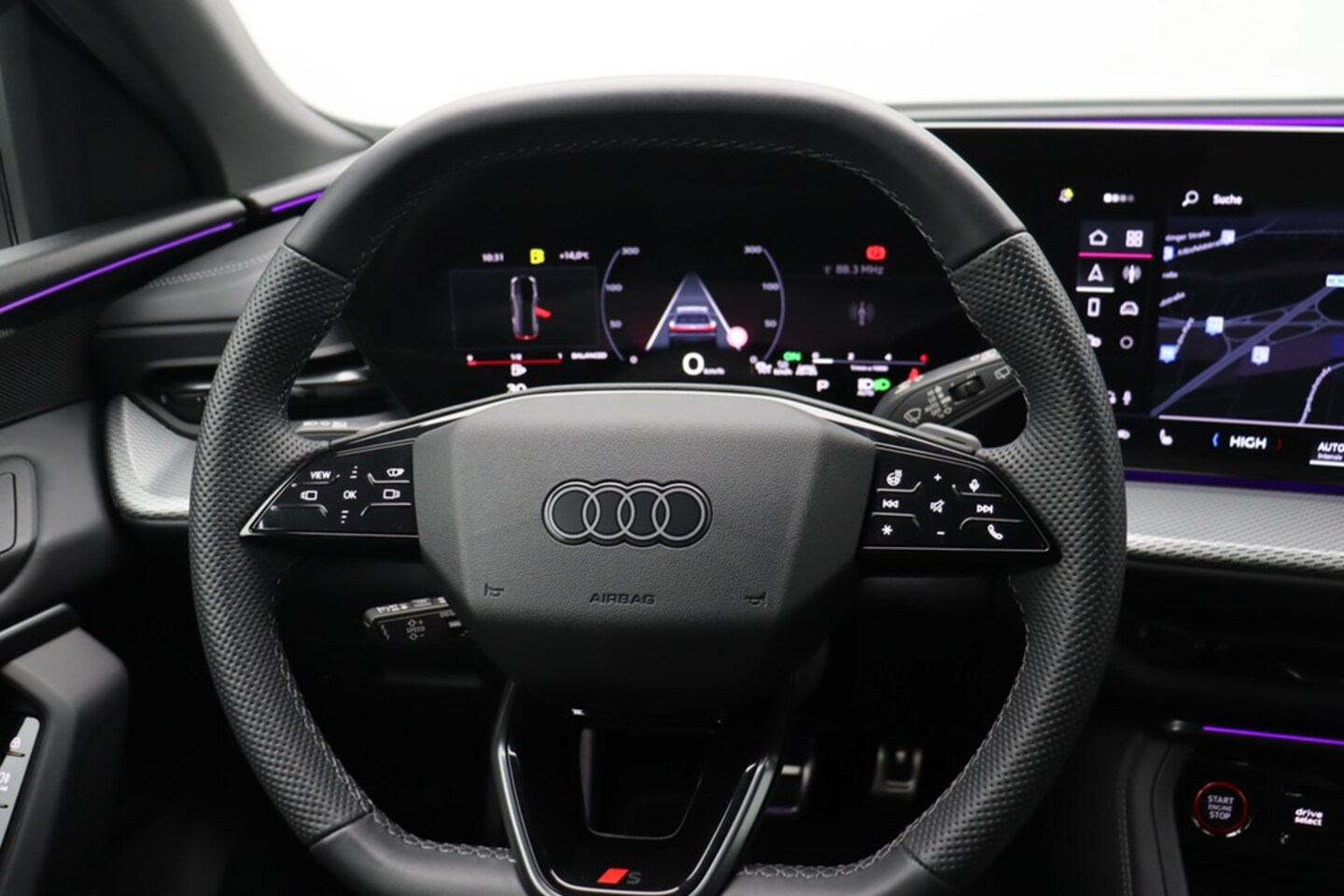 Bild über Audi Q5 SUV TDI quattro 150 kW S tronic - für weitere Informationen kontaktieren Sie den Audi Partner