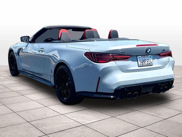 2025 BMW M4