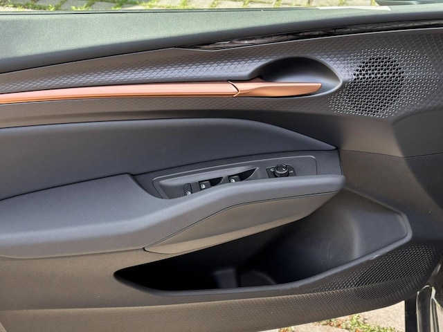 Bild des Autos 11