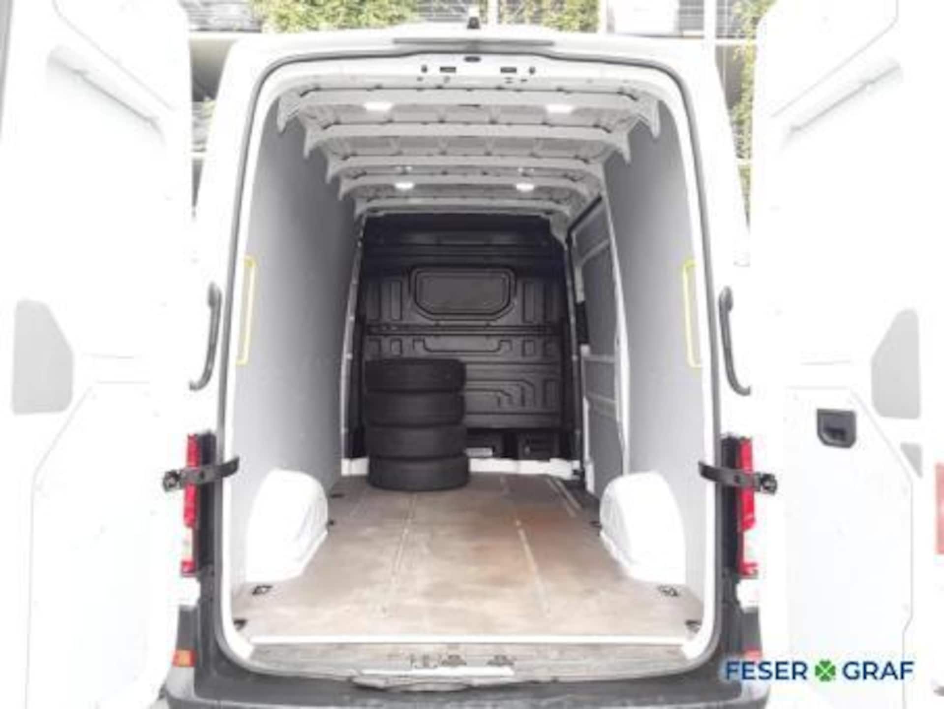Volkswagen Crafter Kasten mittlerer Radstand