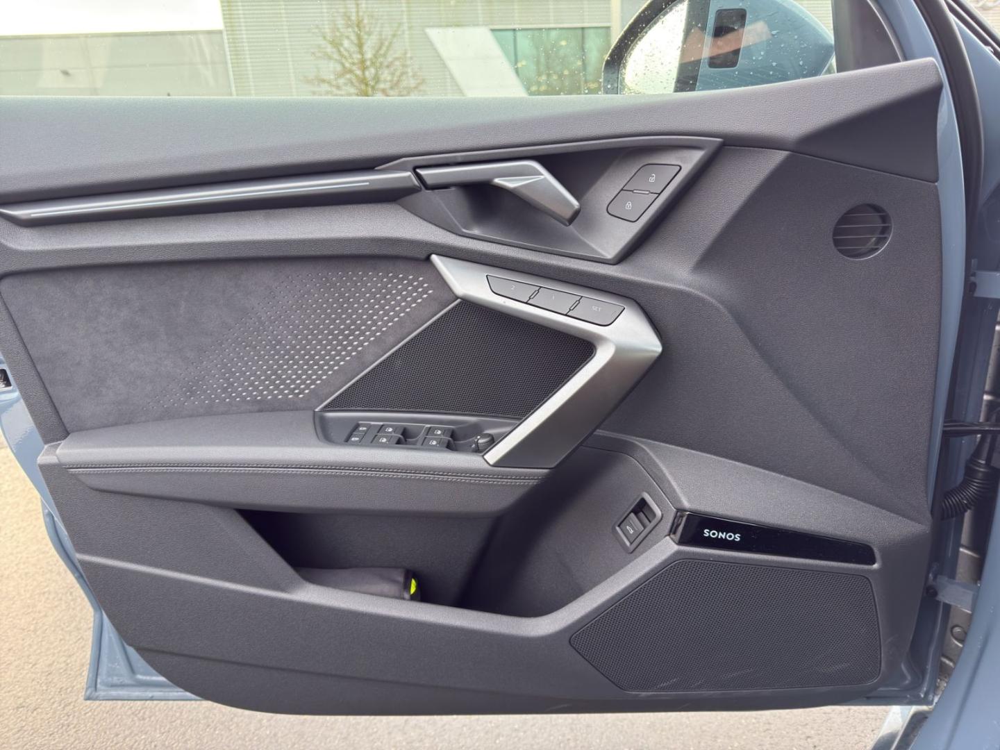 Image about Audi RS 3 Sportback TFSI quattro S tronic