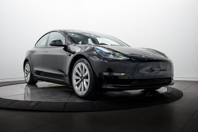 2021 Tesla Model 3 Long Range Dual Motor All-Wheel Drive's photo