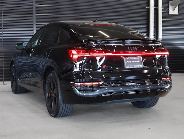 2024 Audi Q8 Sportback e-tron