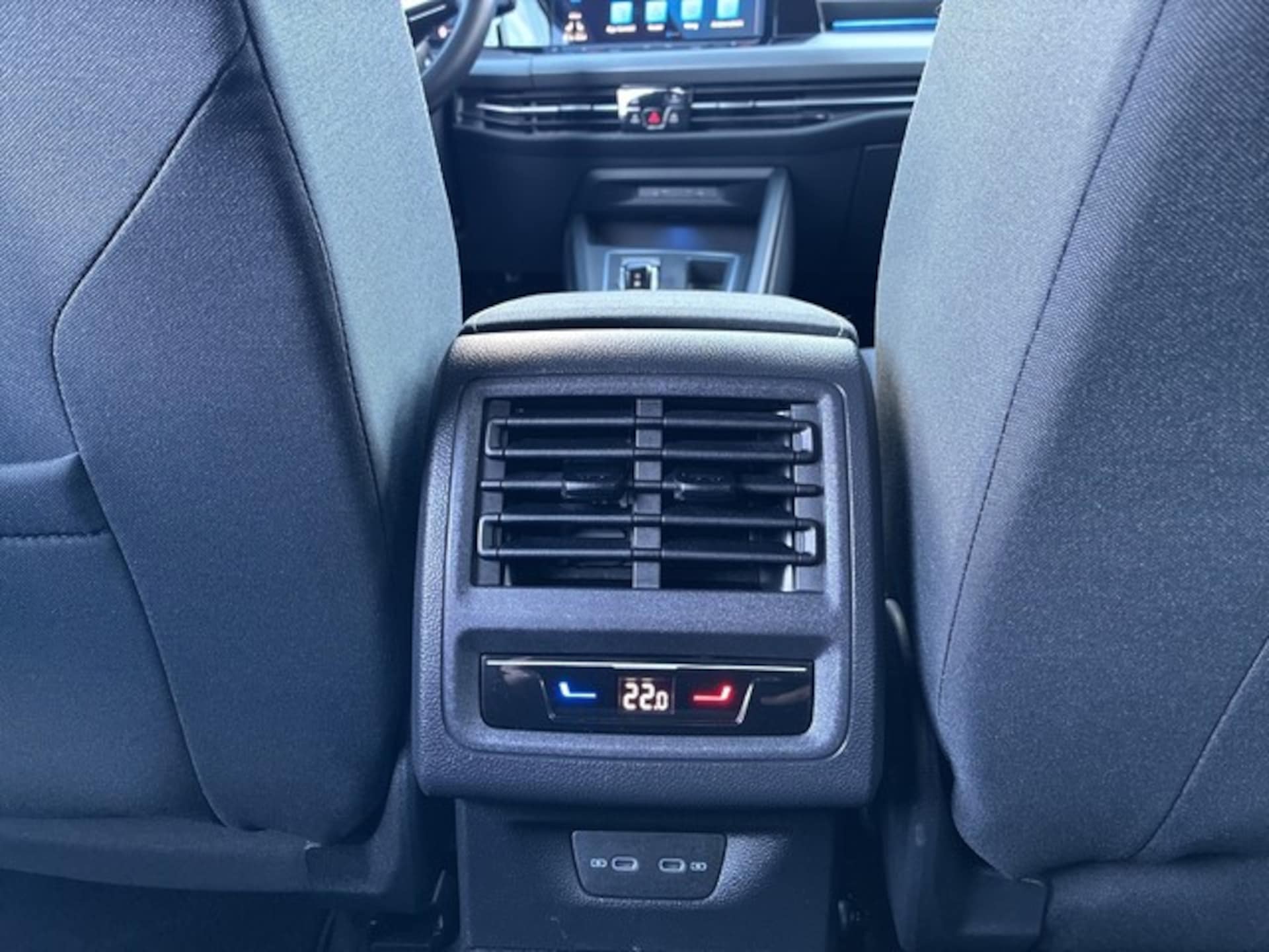 Volkswagen Golf Active