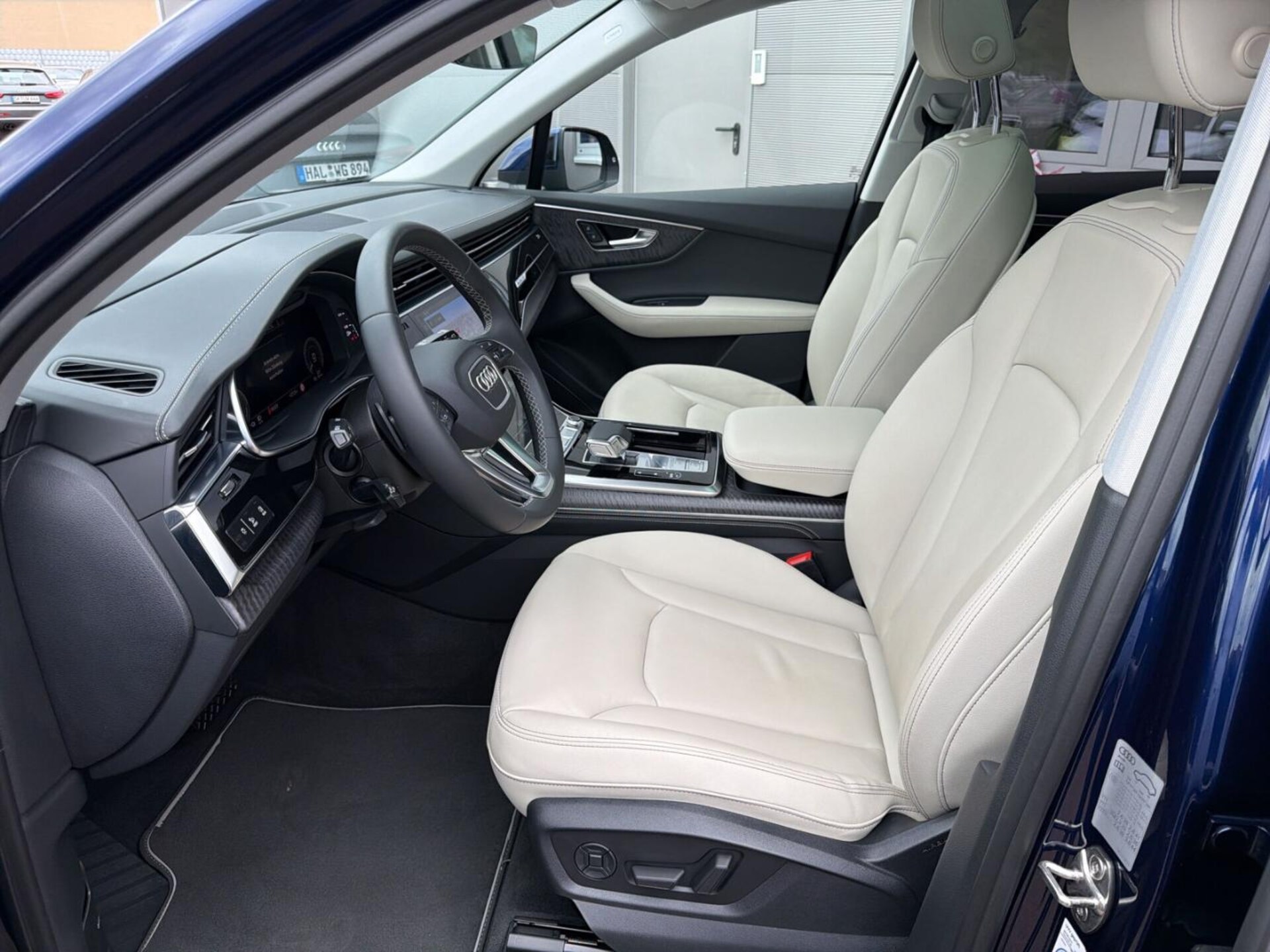Audi Q7 SUV TFSI e