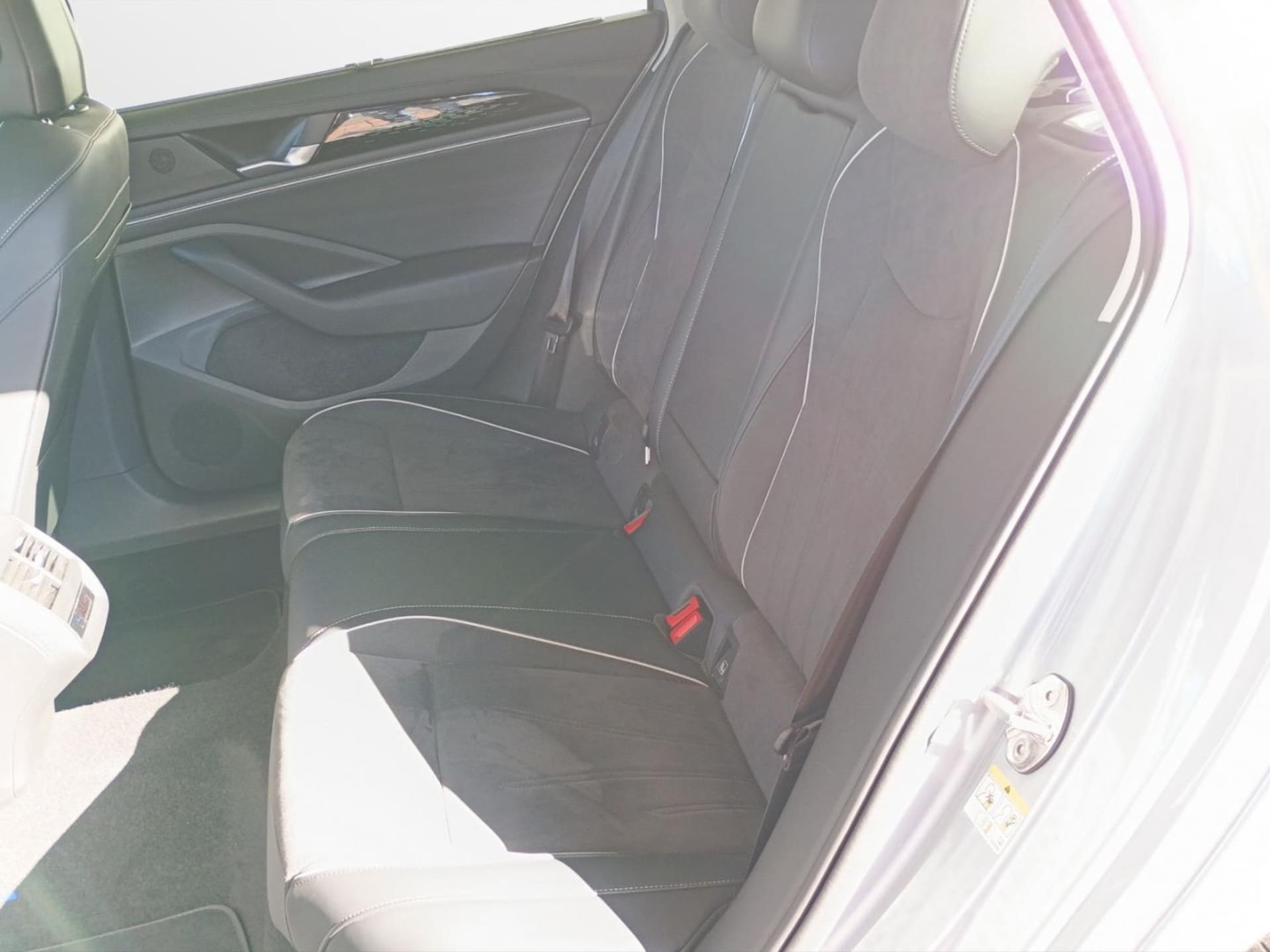 Volkswagen Passat Elegance