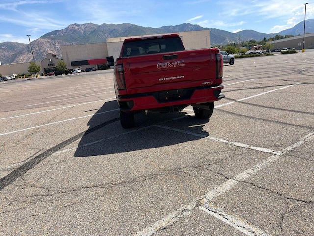 2024 GMC Sierra