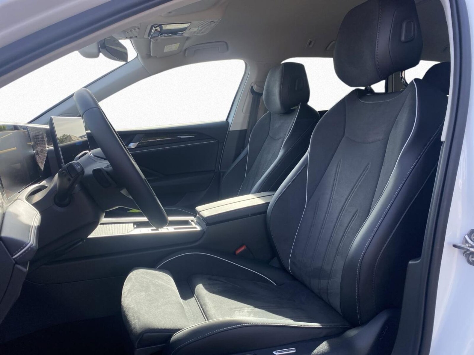 Volkswagen Passat – Bild 8