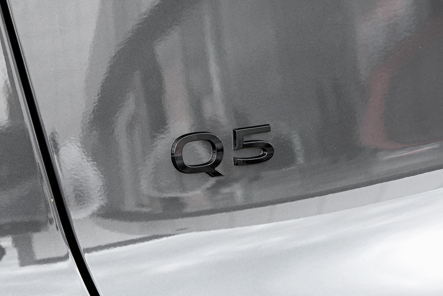 Image about Audi Q5 SUV TDI quattro 150 kW sport