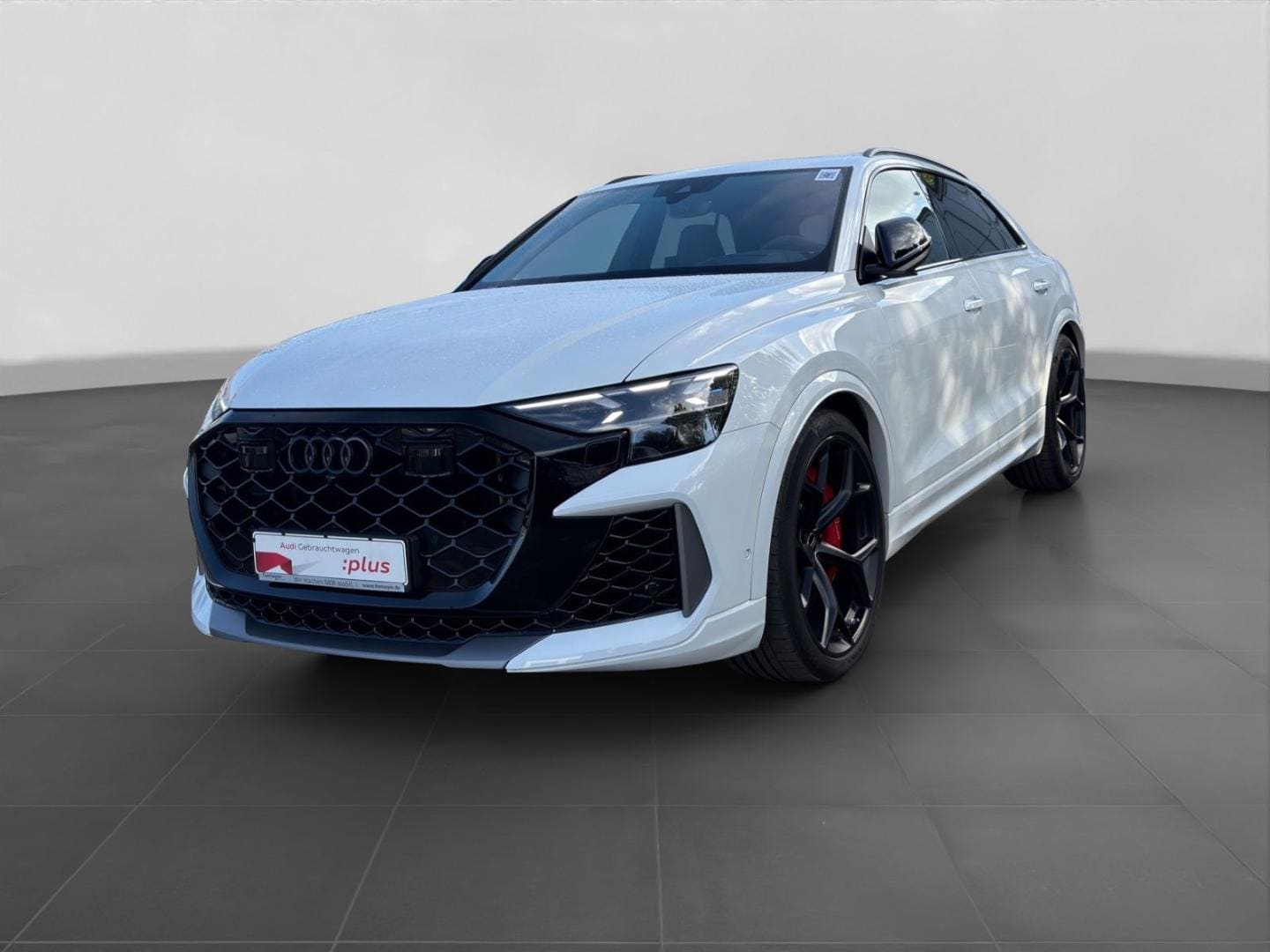 Bild über Audi RS Q8 SUV TFSI quattro 471 kW tiptronic - für weitere Informationen kontaktieren Sie den Audi Partner