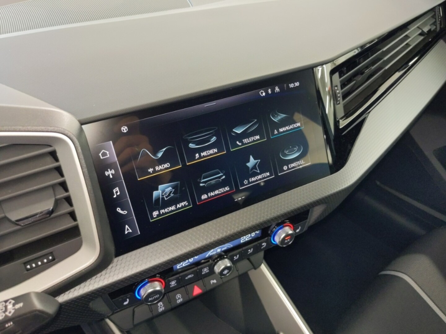 Bild über Audi A1 allstreet 35 TFSI S tronic - für weitere Informationen kontaktieren Sie den Audi Partner