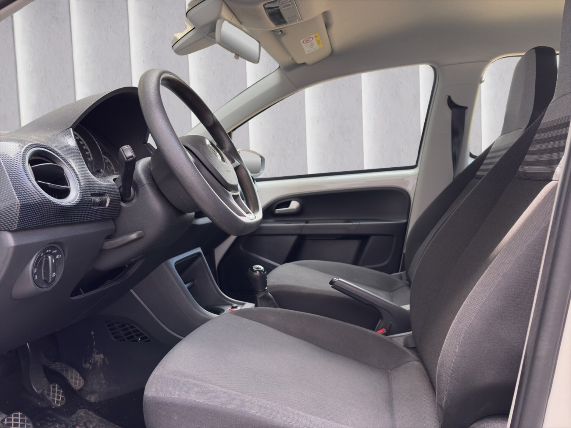 Volkswagen up! move up!